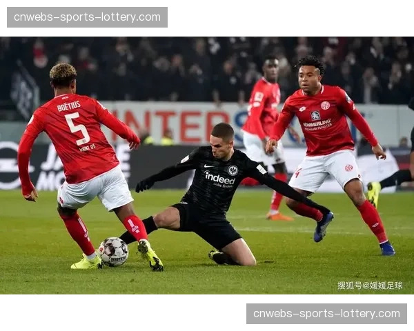 柏林草根足球联赛引入职业数据统计,业余球员可获取个人攻防报告 柏林草根足球联赛引入职业数据统计,业余球员可获取个人攻防报告