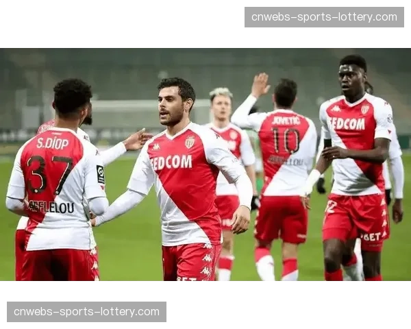 洛里昂vs南特比赛因球迷投掷烟火中断十五分钟