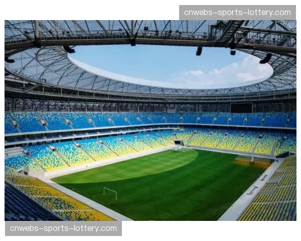 “专业足球场浪潮：成都凤凰山之后，谁将成为下一个中超魔鬼主场？”